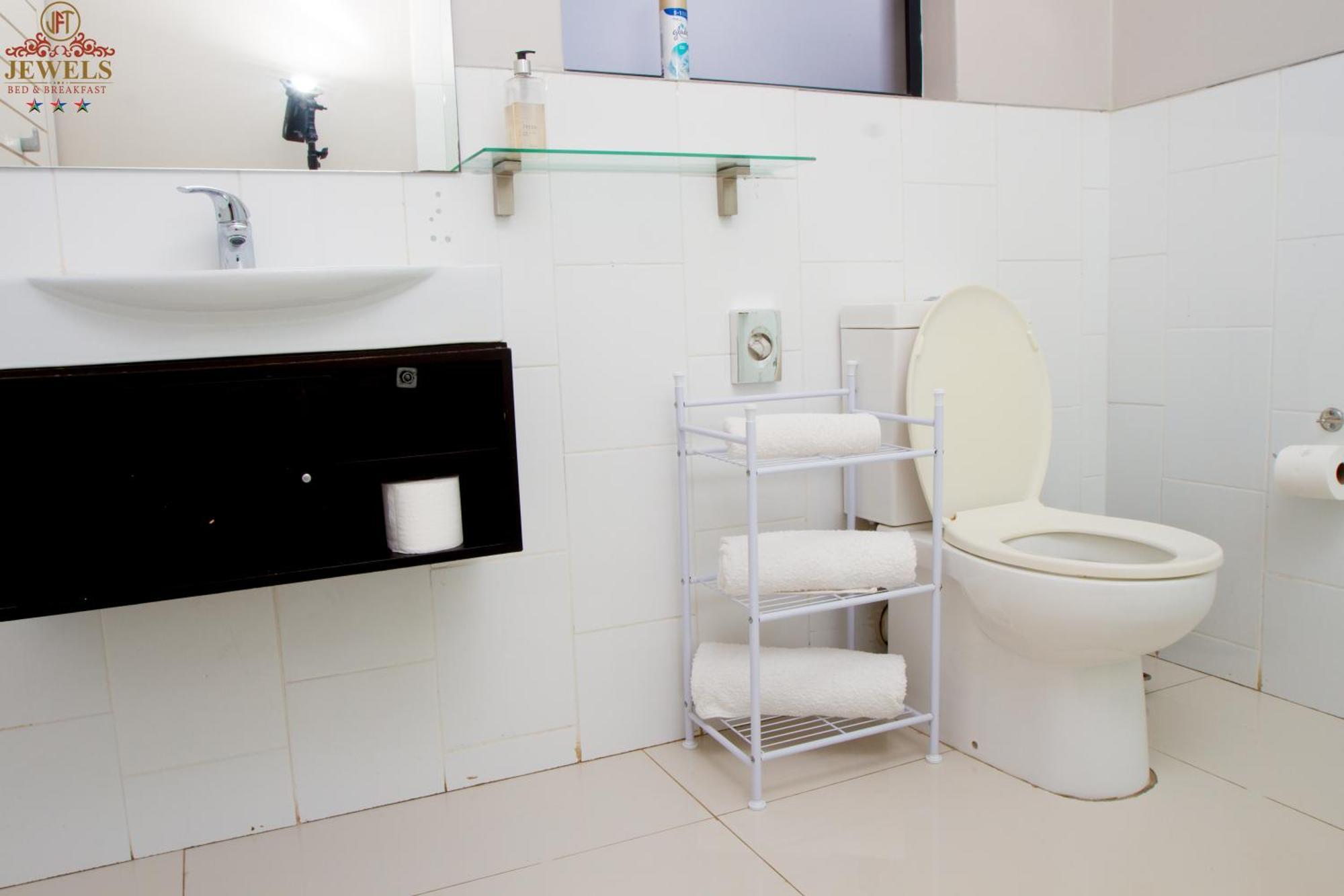 شرق لندن Jft Jewels Guest House المظهر الخارجي الصورة
